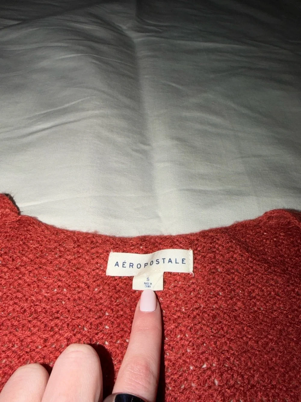Aeropostale Burnt Orange Knit V-Neck Sweater size S - Picture 2 of 9